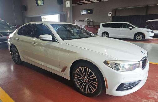 White 2018 BMW 530 Sport