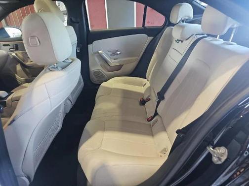 2019 Mercedes-Benz A-Class A 220