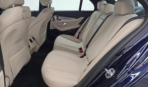 Cavansite Blue Metallic 2019 Mercedes-Benz E-Class 300