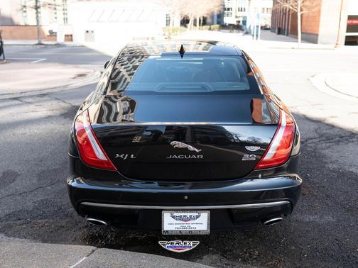 2018 Jaguar XJ XJL Portfolio