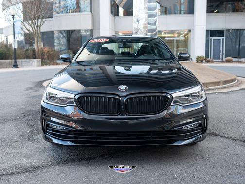 Black Sapphire Metallic 2018 BMW 530e iPerformance