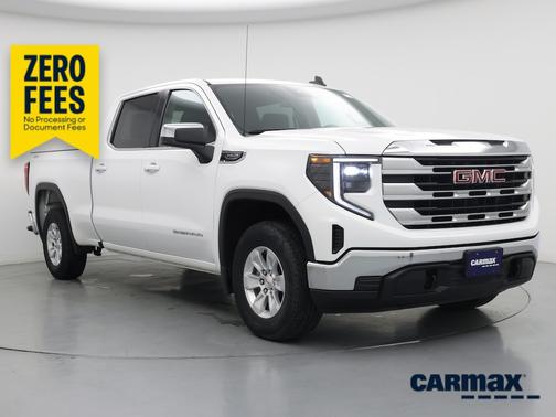 White 2022 GMC Sierra 1500 SLE