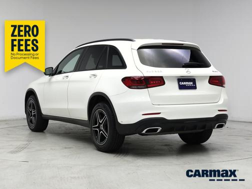White 2022 Mercedes-Benz GLC 300