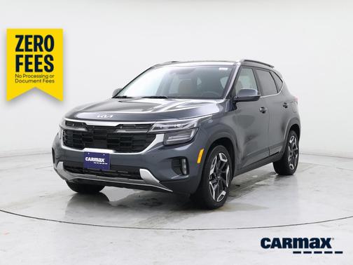 Gray 2024 Kia Seltos SX