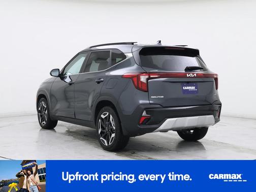 Gray 2024 Kia Seltos SX