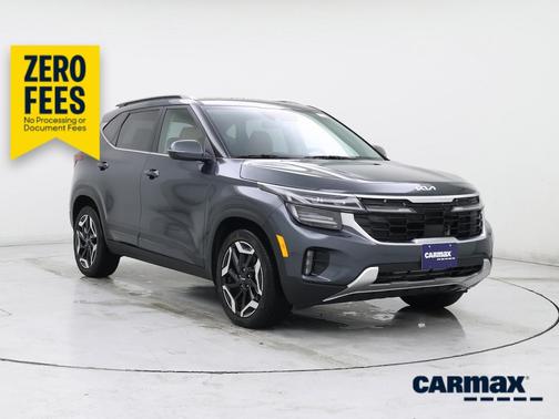 Gray 2024 Kia Seltos SX