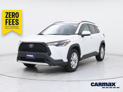 White 2022 Toyota Corolla Cross LE