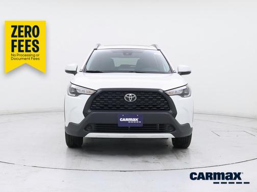 White 2022 Toyota Corolla Cross LE