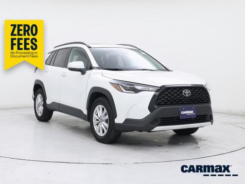 White 2022 Toyota Corolla Cross LE