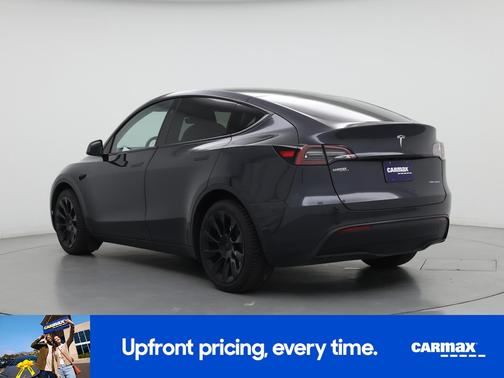 Gray 2024 Tesla Model Y Long Range