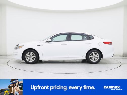 White 2016 Kia Optima LX