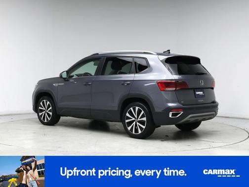 Gray 2022 Volkswagen Taos SE