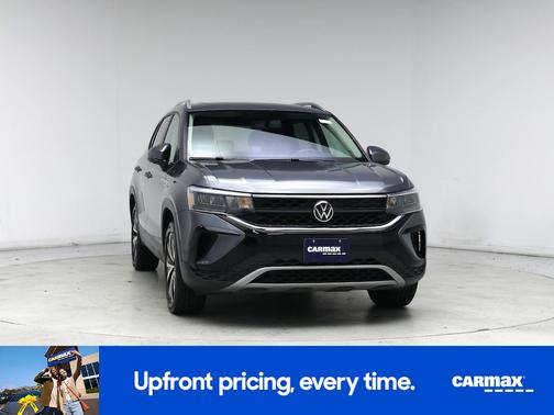 Gray 2022 Volkswagen Taos SE