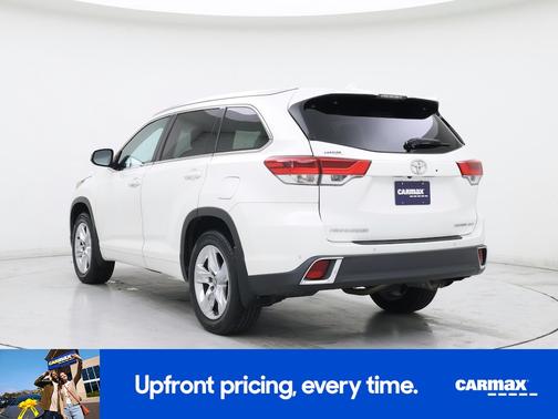 White 2019 Toyota Highlander Limited
