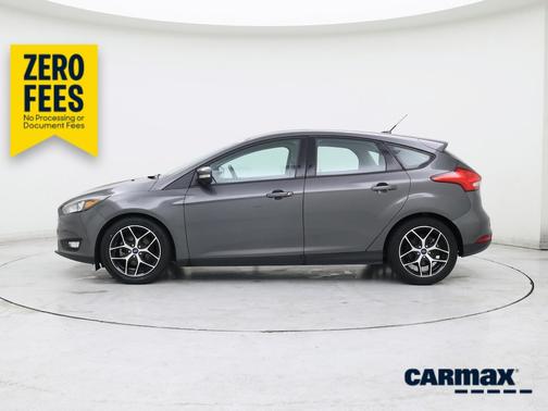 Gray 2017 Ford Focus SEL