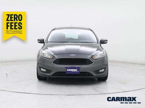 Gray 2017 Ford Focus SEL