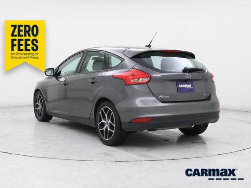 Gray 2017 Ford Focus SEL