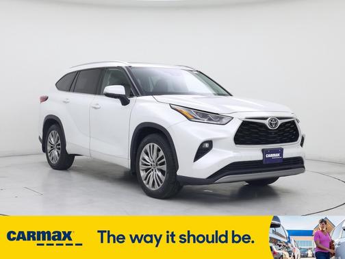 2022 Toyota Highlander Platinum