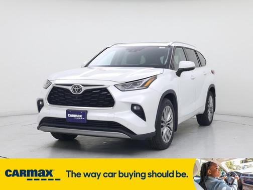 2022 Toyota Highlander Platinum