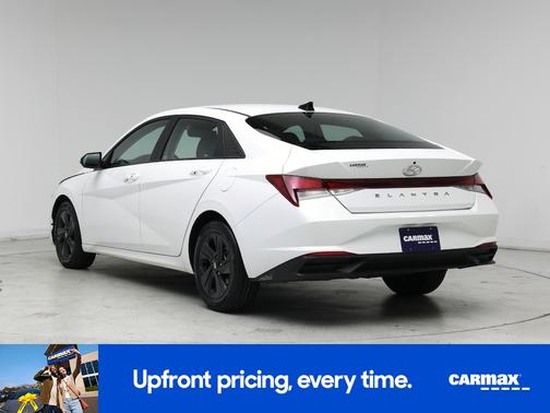 White 2021 Hyundai ELANTRA SEL