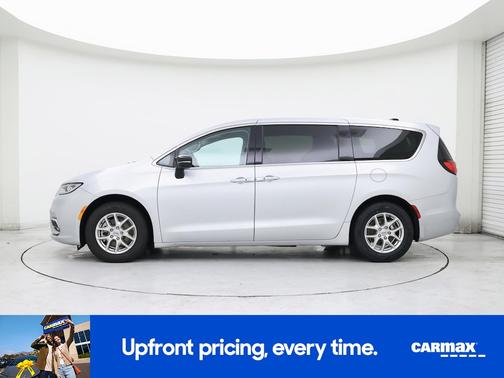 Silver 2024 Chrysler Pacifica Touring L