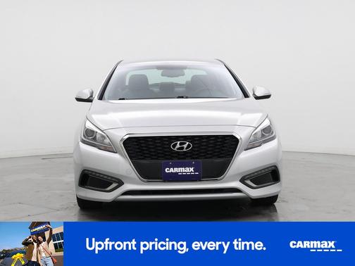 2016 Hyundai SONATA Hybrid SE