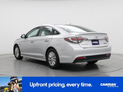 2016 Hyundai SONATA Hybrid SE
