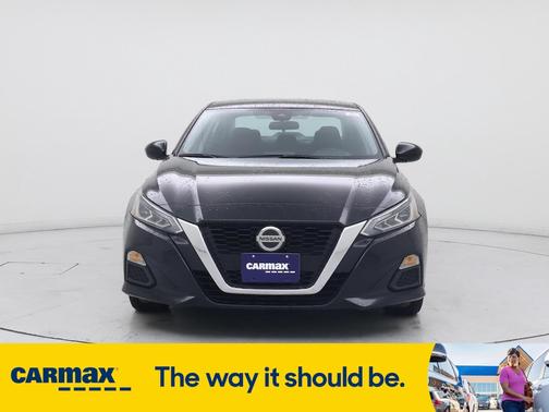 2022 Nissan Altima SV
