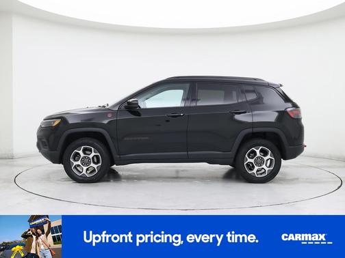 Black 2022 Jeep Compass Trailhawk