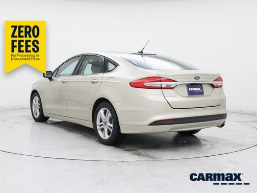 Gold 2018 Ford Fusion SE