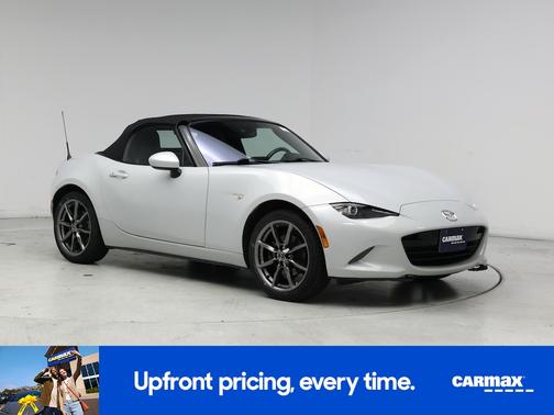 White 2016 Mazda MX-5 Miata Grand Touring