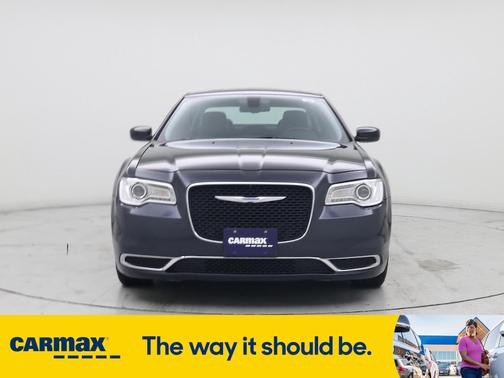 2015 Chrysler 300 Limited
