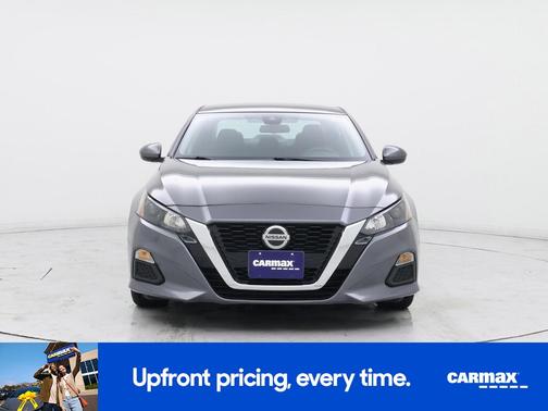Gray 2022 Nissan Altima S