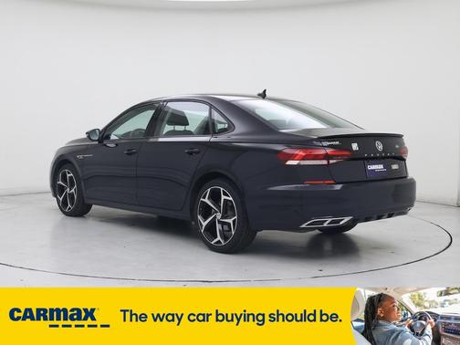 2020 Volkswagen Passat R-Line