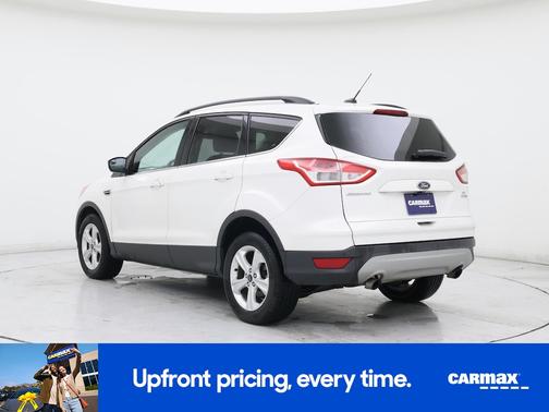 White 2015 Ford Escape SE