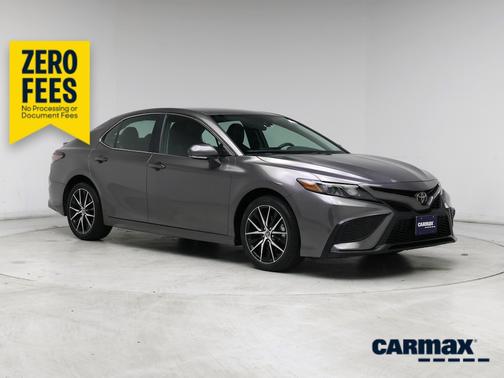 Gray 2024 Toyota Camry SE