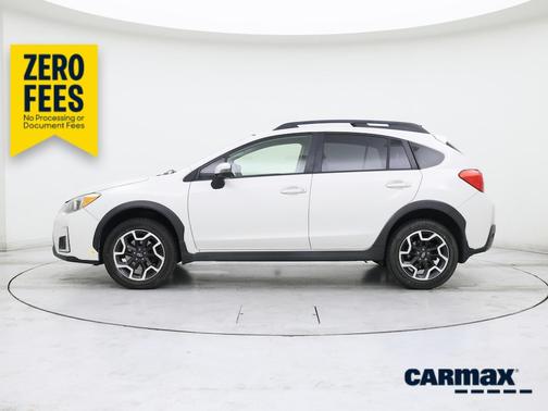 White 2016 Subaru Crosstrek Limited
