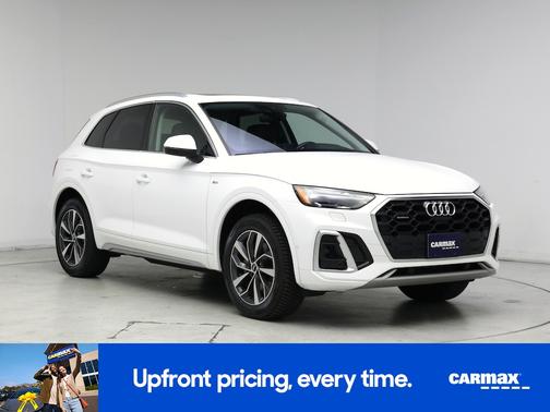 White 2023 Audi Q5 S-Line Prestige