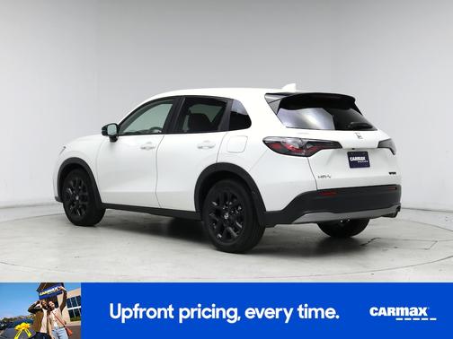 White 2024 Honda HR-V Sport