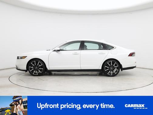 White 2023 Honda Accord Hybrid Touring