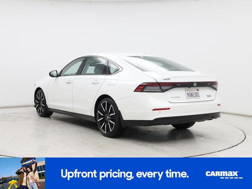 White 2023 Honda Accord Hybrid Touring
