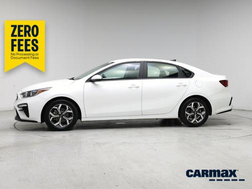 White 2021 Kia Forte LXS