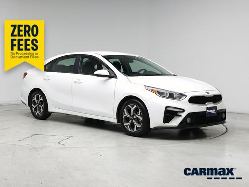White 2021 Kia Forte LXS