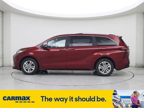 2025 Toyota Sienna Limited