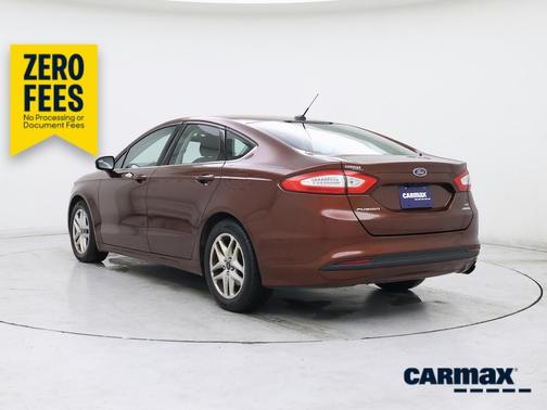 Burgundy 2016 Ford Fusion SE