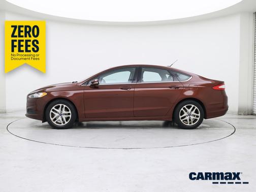 Burgundy 2016 Ford Fusion SE