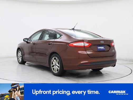 Burgundy 2016 Ford Fusion SE