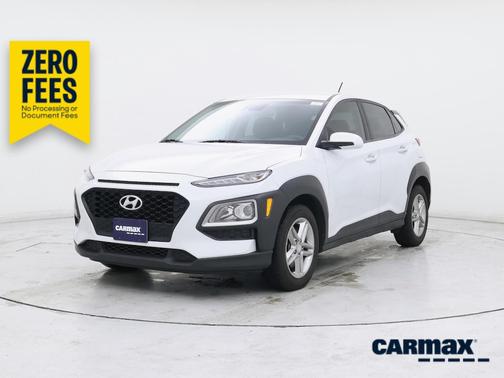 White 2019 Hyundai KONA SE