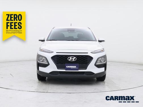 White 2019 Hyundai KONA SE