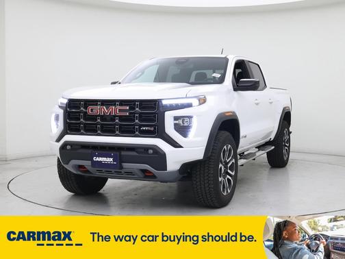 2023 GMC Canyon AT4